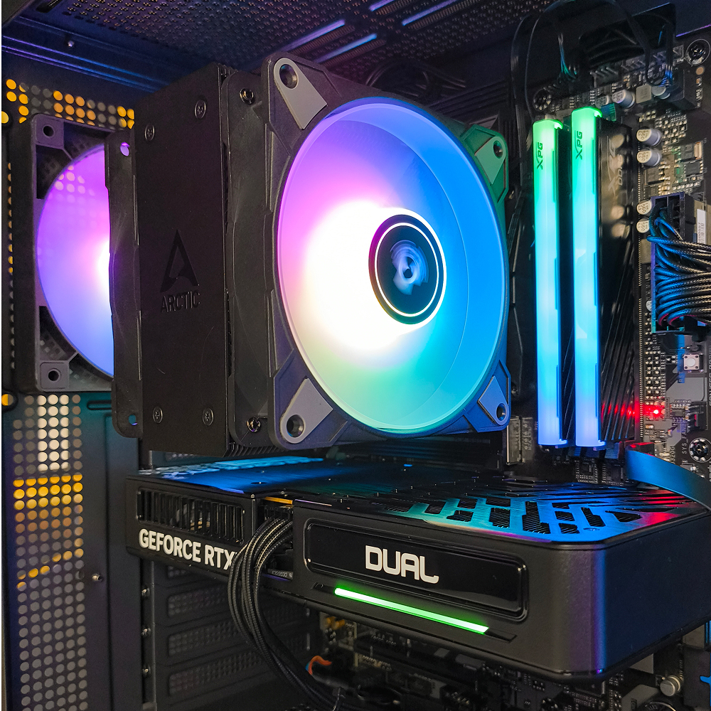 4GAMES FCL-3, AMD Ryzen 5 7500F, RTX 5060, 32GB RAM, 1TB SSD